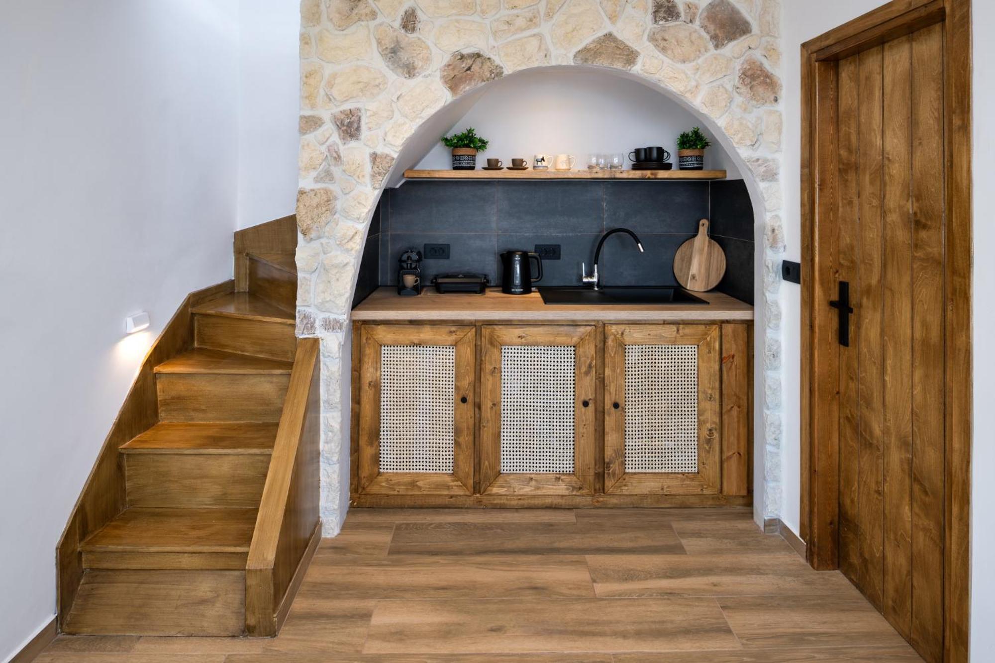 Plastiras Rooms Φηρά Εξωτερικό φωτογραφία